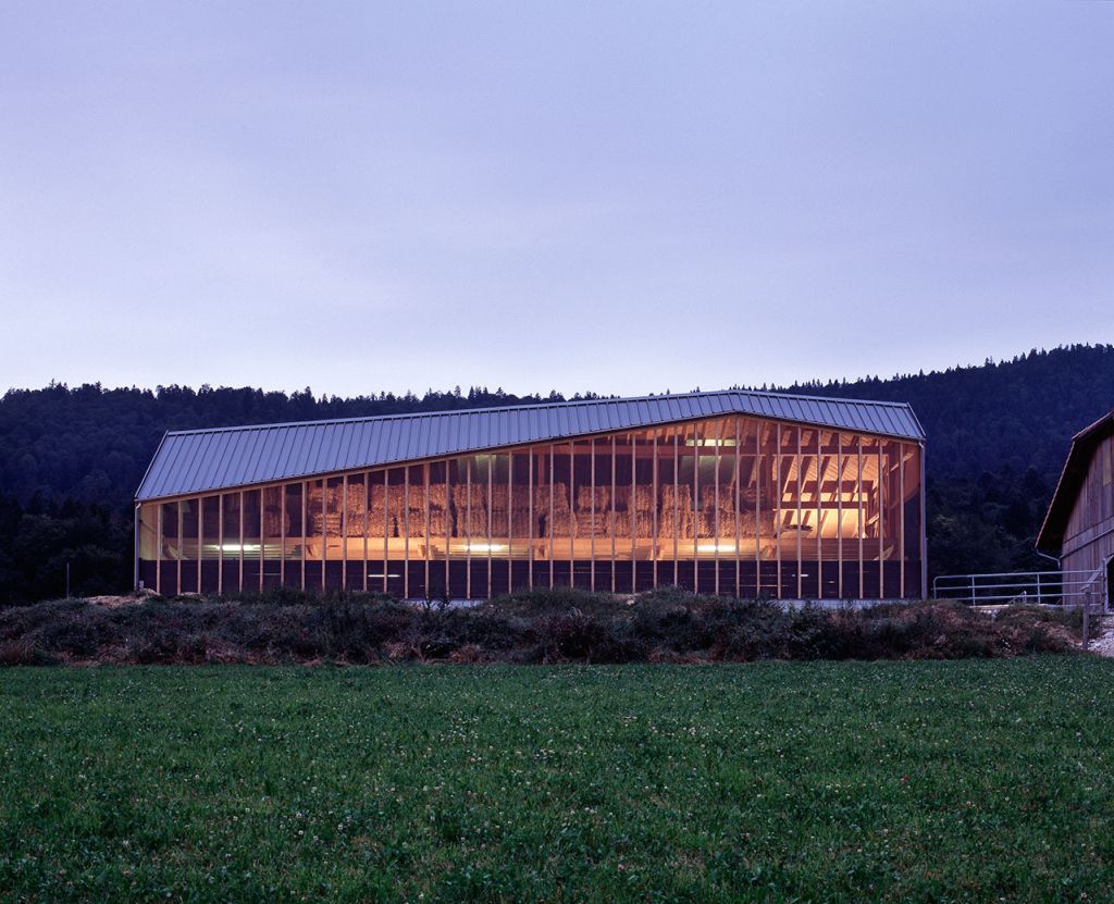 Cow shed / localarchitecture