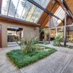 Mid-century homes – exterior and interior examples & ideas