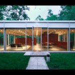 Glass house in tennessee inspired by mies