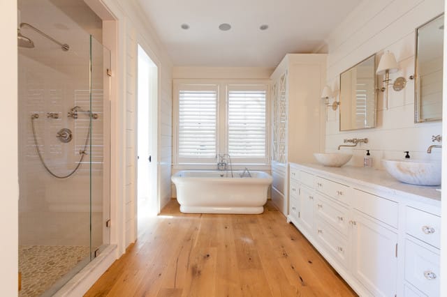 Hardwood flooring in a bathroom 1