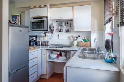 Differences between a kitchen and a kitchenette