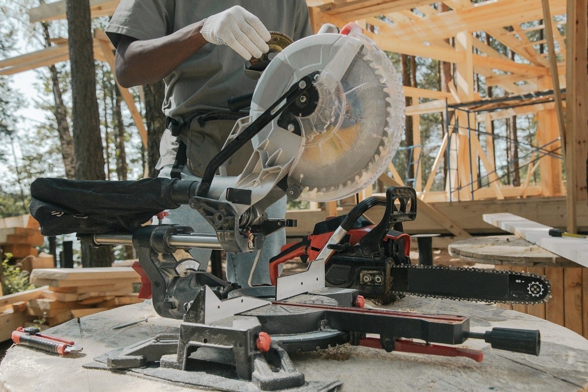 Miter saw vs circular saw